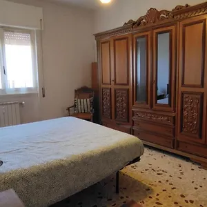 sweet-home-in-ostia.it-romehotels.com/